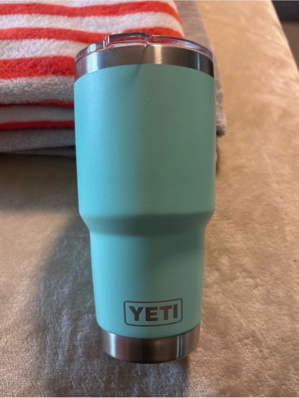 YETI Rambler 30oz Tumbler w/3 lids